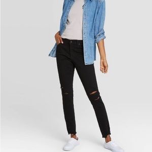 Mid Rise Skinny Black Denim universal thread